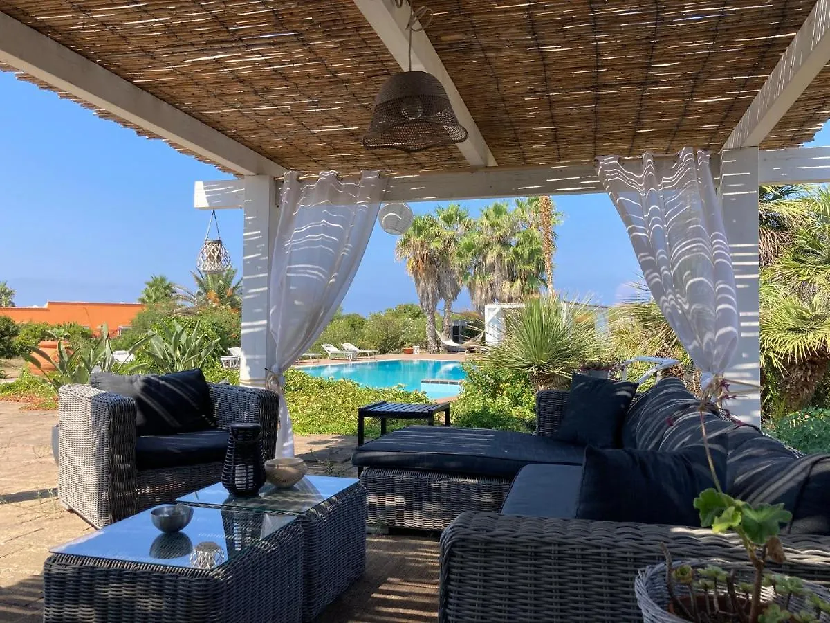 *** Ξενοδοχείο με διαμερίσματα Le Lanterne Resort Παντελλερία Ιταλία