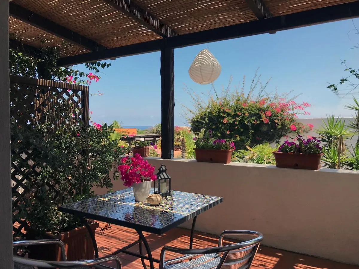 Ξενοδοχείο με διαμερίσματα Le Lanterne Resort Παντελλερία