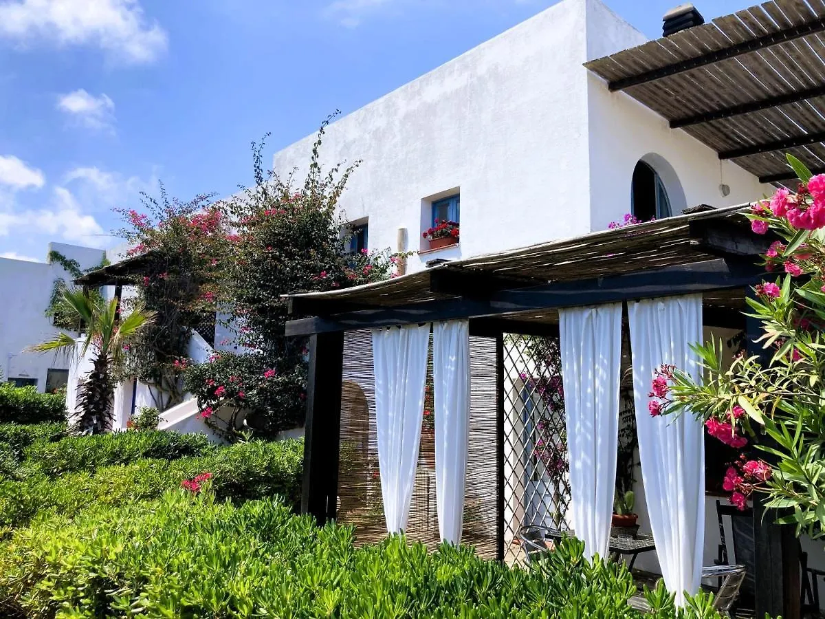 Апарт-отель Le Lanterne Resort Пантеллерия