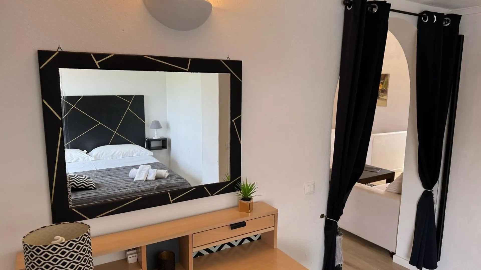 *** Апарт-отель Le Lanterne Resort Пантеллерия Италия