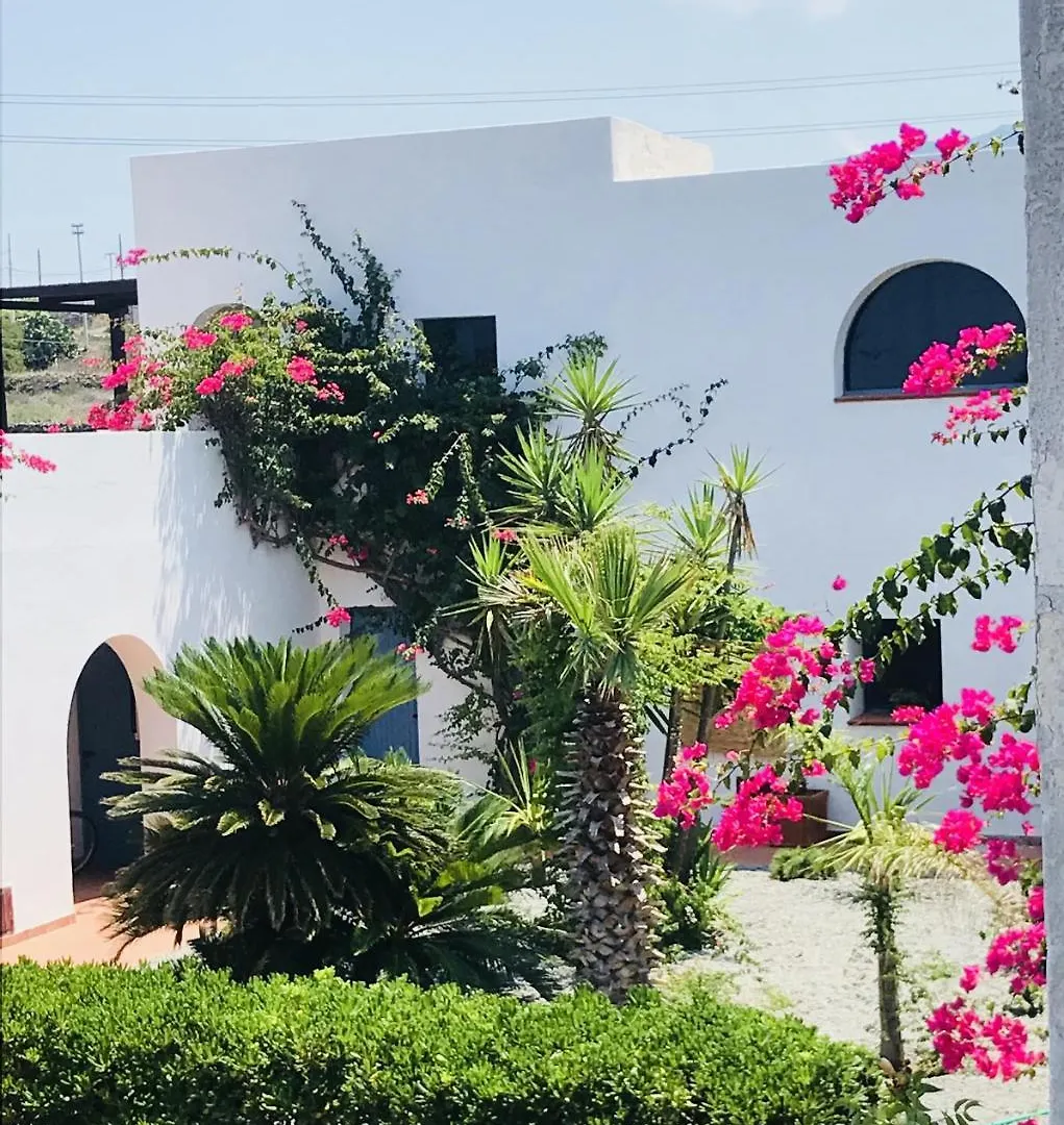 Апарт-отель Le Lanterne Resort Пантеллерия